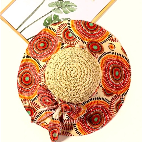 NEW! Bursting Circle Sun Hat With Bow Accent - Picture 2 of 3
